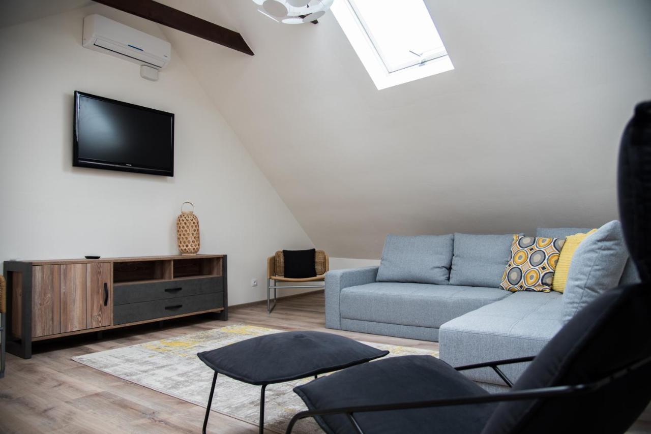 Apartman Veritas Mikulov Extérieur photo