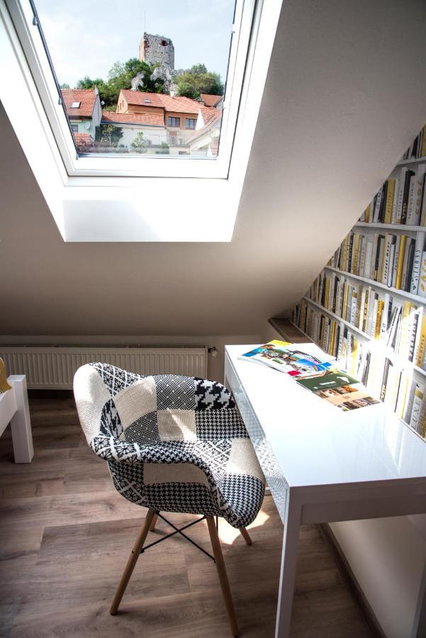 Apartman Veritas Mikulov Extérieur photo
